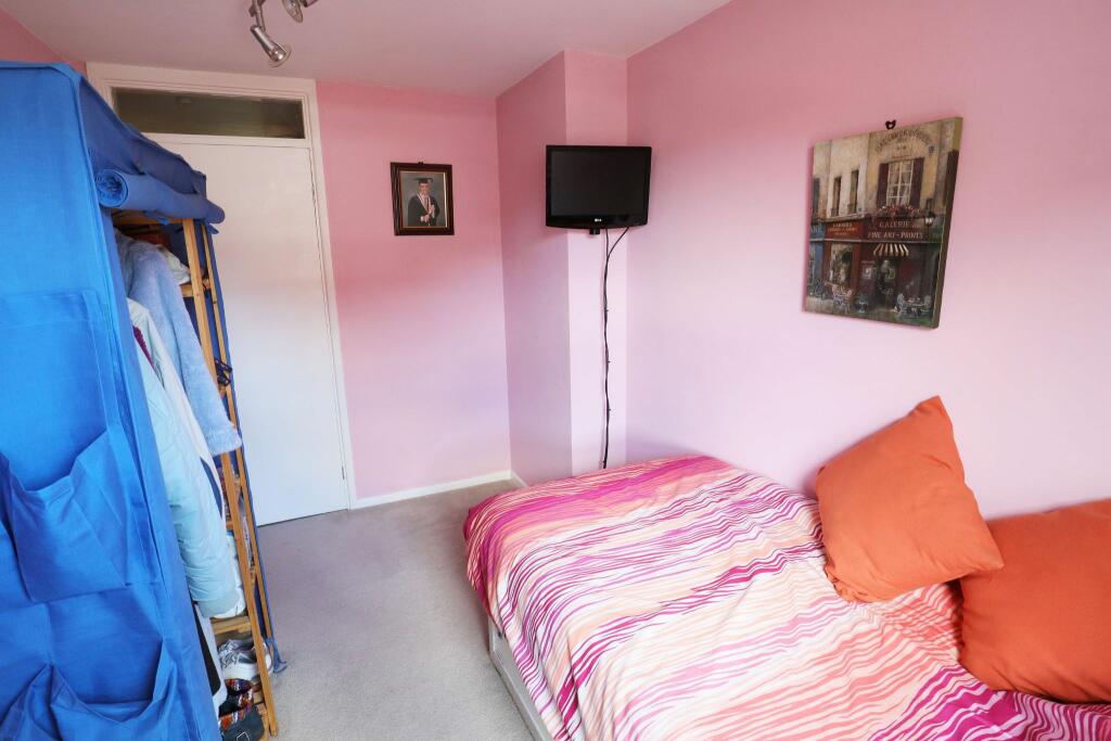 Additional property image - Stratford Road, Alcester, B49