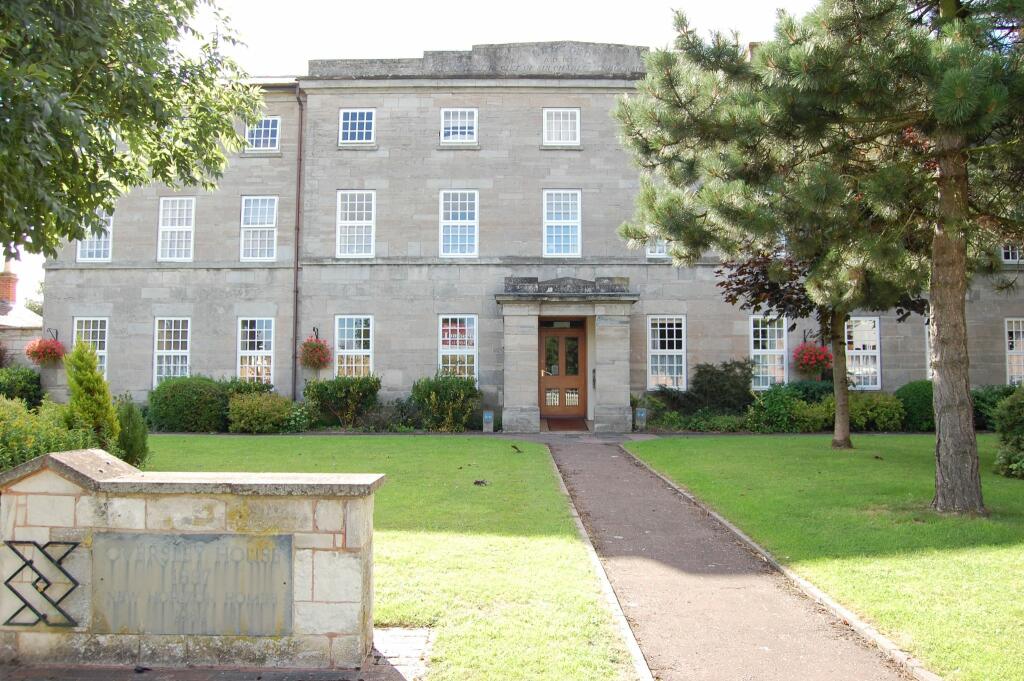 2 bedroom apartment for sale in Oversley House, Kinwarton Road