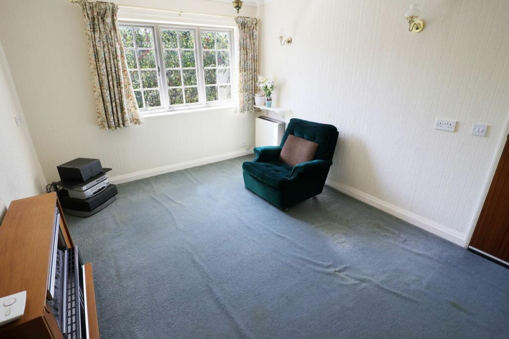 Additional property image - Oversley House, Kinwarton Road, Alcester, B49