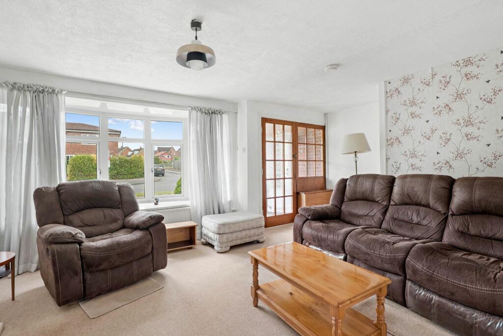 Additional property image - Newport Drive, Alcester, B49