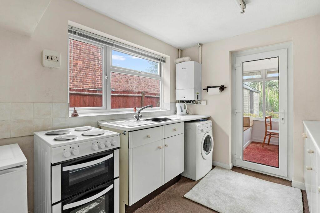Additional property image - Newport Drive, Alcester, B49