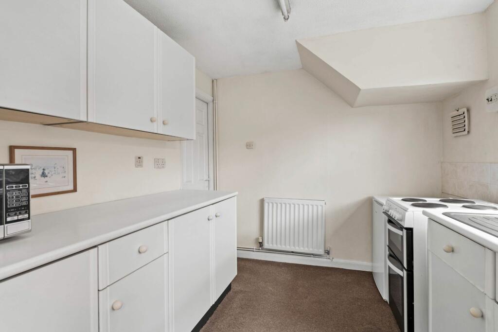 Additional property image - Newport Drive, Alcester, B49