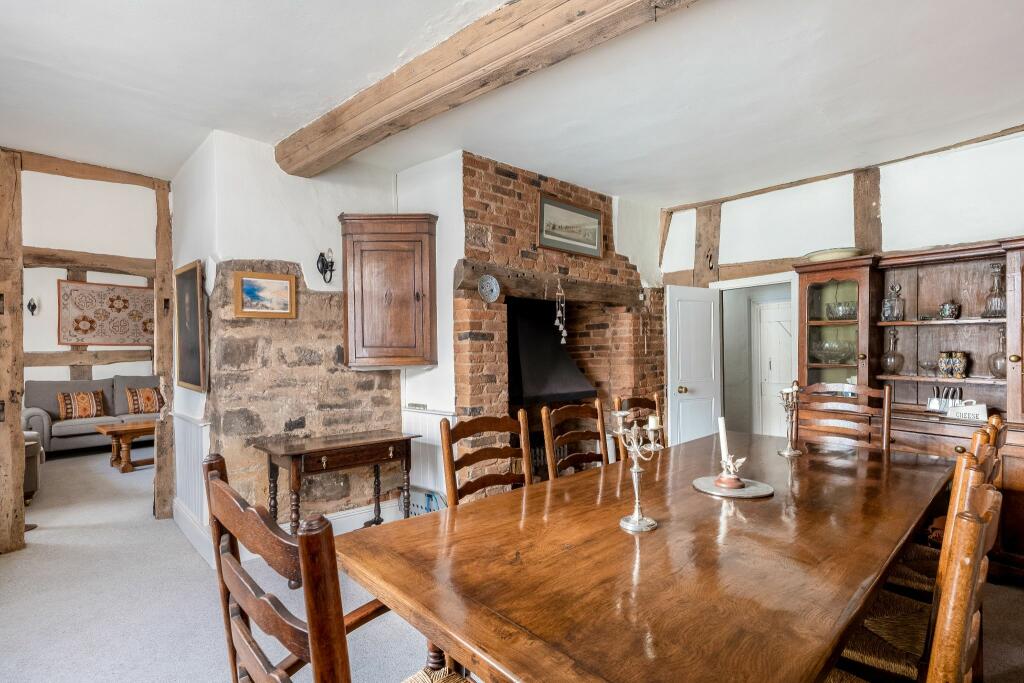 Additional property image - Greyhound House, Henley Street, Alcester, B49