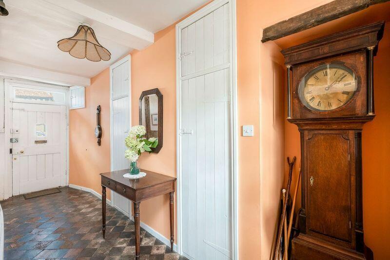 Additional property image - Greyhound House, Henley Street, Alcester, B49