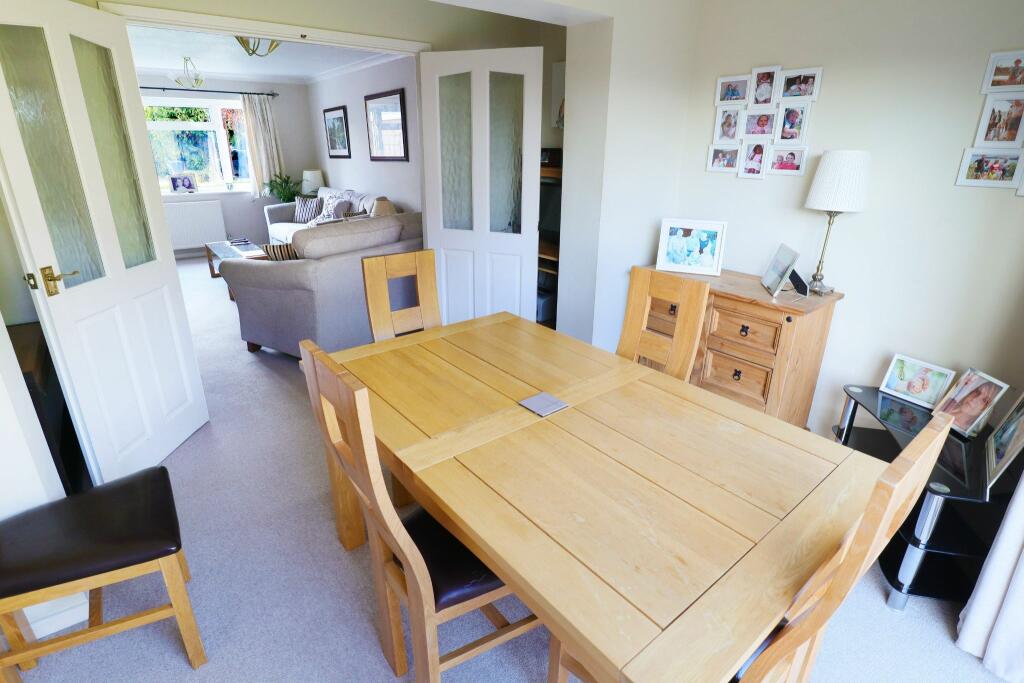 Additional property image - Queensway, Bidford-on-Avon, Alcester, B50