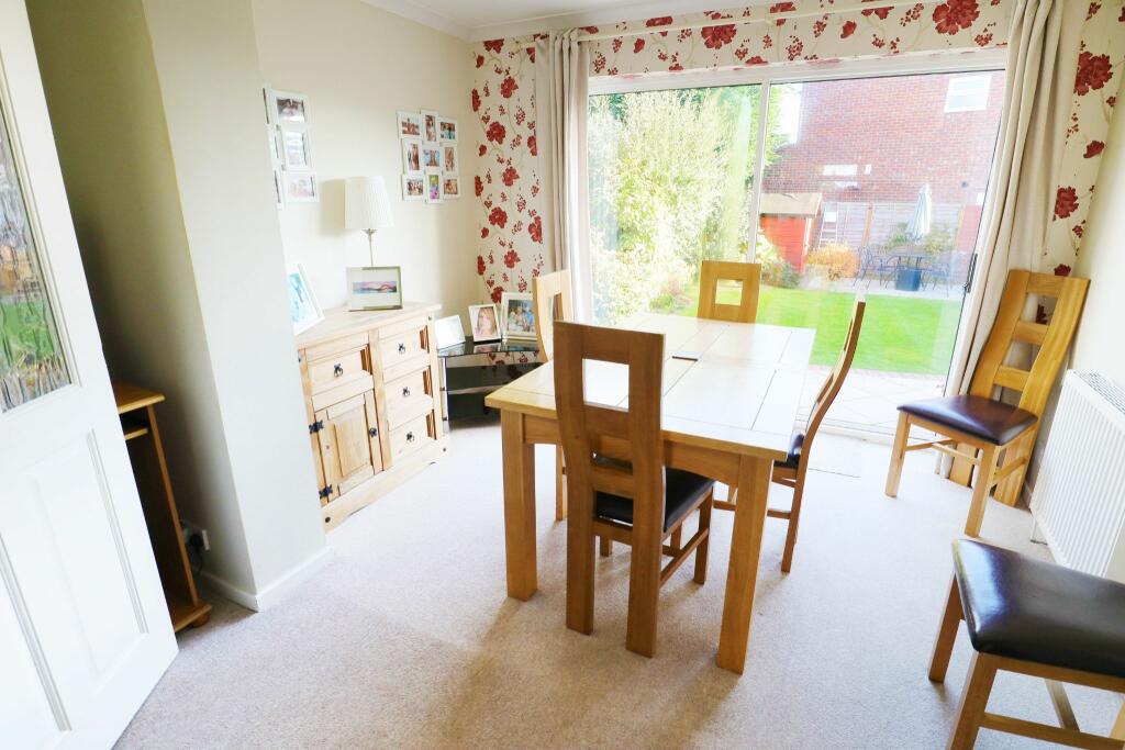 Additional property image - Queensway, Bidford-on-Avon, Alcester, B50