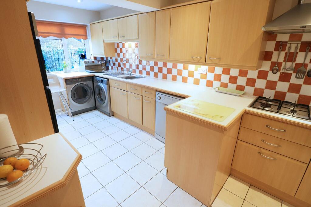 Additional property image - Queensway, Bidford-on-Avon, Alcester, B50