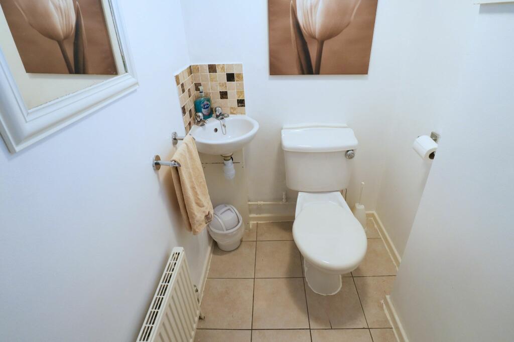 Additional property image - Queensway, Bidford-on-Avon, Alcester, B50
