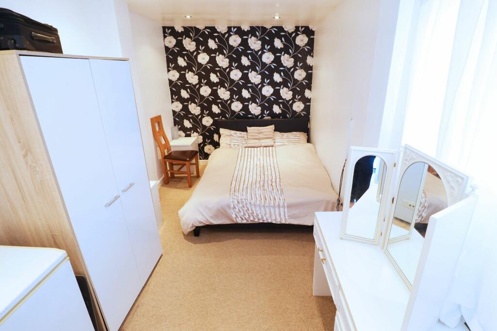 Additional property image - Queensway, Bidford-on-Avon, Alcester, B50