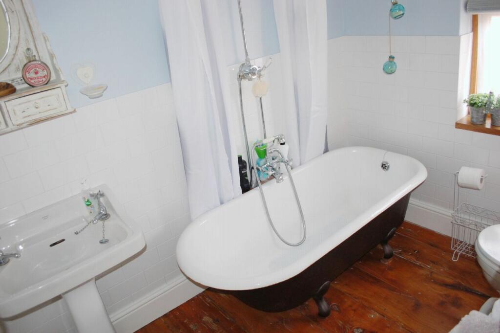 Additional property image - Stratford Road, Alcester, B49