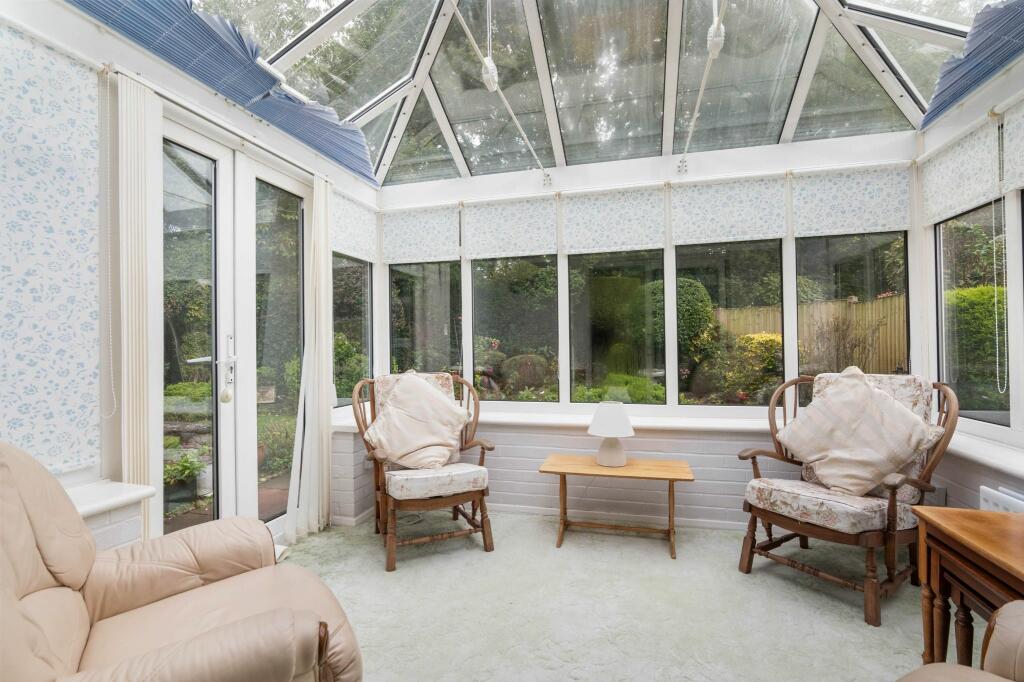 Additional property image - Springfield Road, Alcester, B49