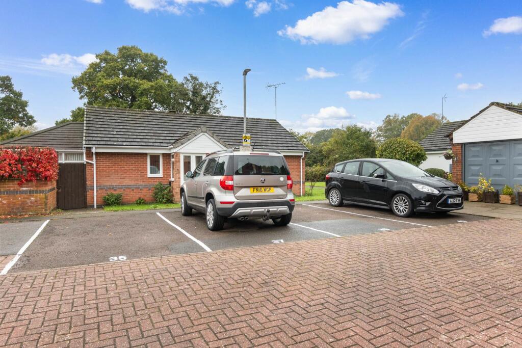 Additional property image - Springfield Road, Alcester, B49