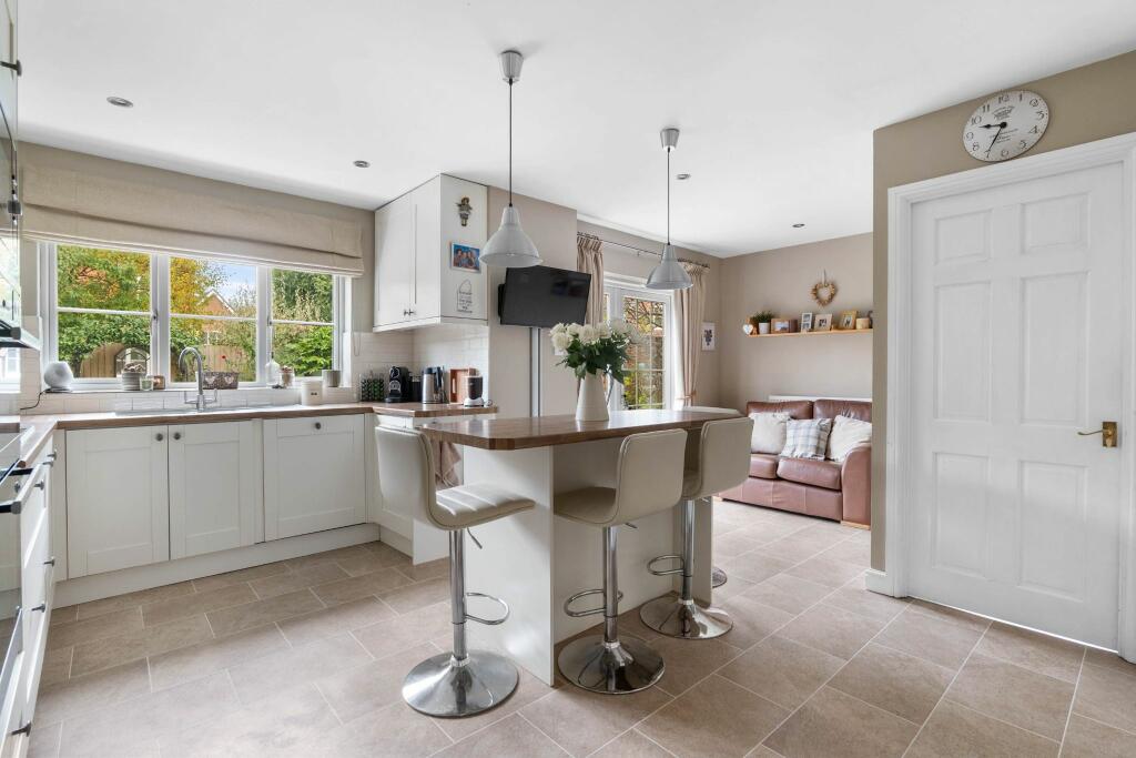 Additional property image - Lambourne Close, Bidford-on-Avon, Alcester, B50