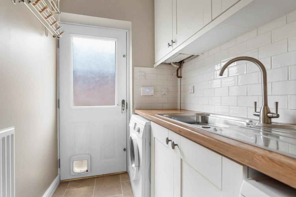 Additional property image - Lambourne Close, Bidford-on-Avon, Alcester, B50