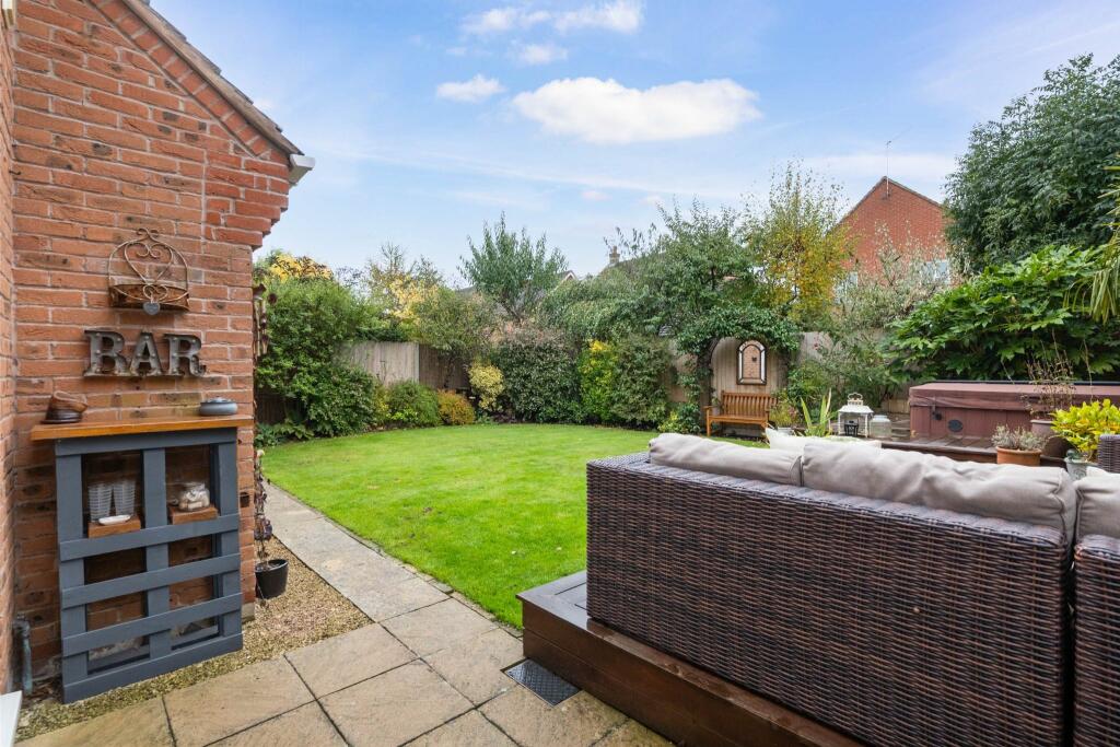 Additional property image - Lambourne Close, Bidford-on-Avon, Alcester, B50