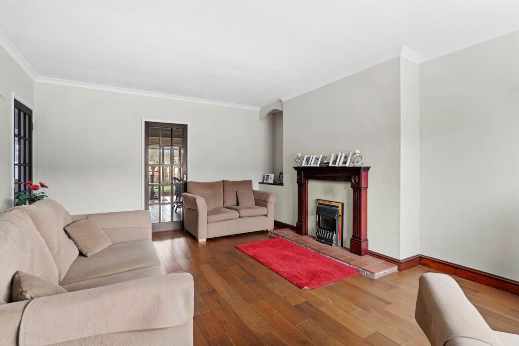 Additional property image - Roebuck Park, Alcester, B49
