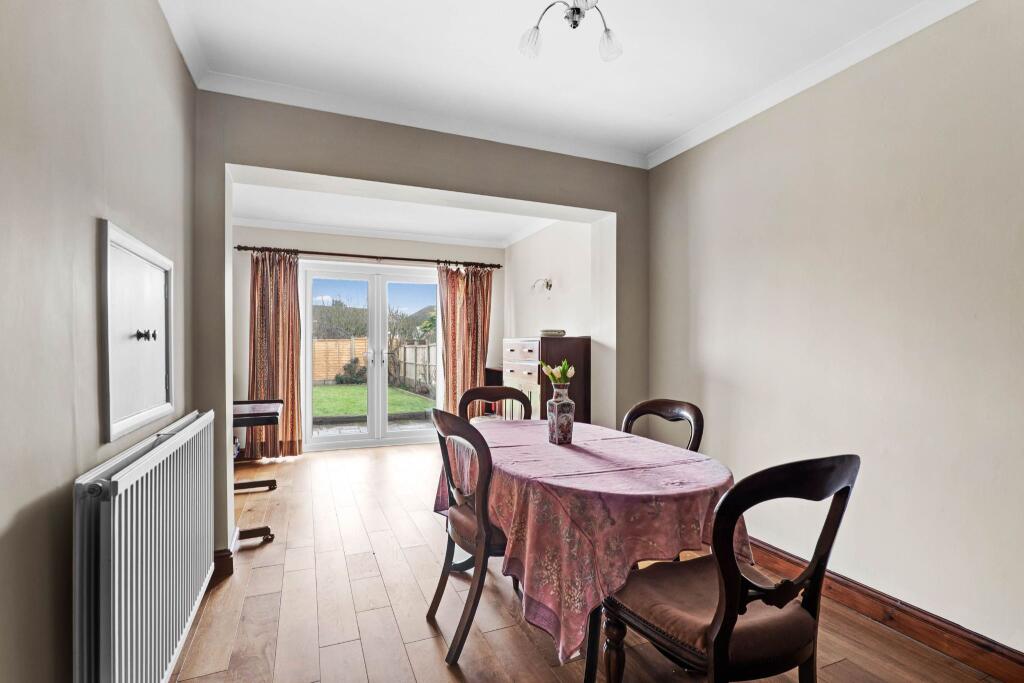 Additional property image - Roebuck Park, Alcester, B49