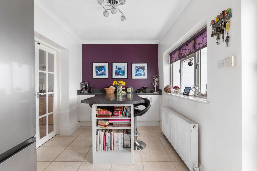 Additional property image - Steppes Piece, Bidford-on-Avon, Alcester, B50