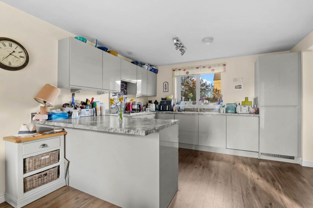 Additional property image - Russet Way, Bidford-on-Avon, Alcester, B50