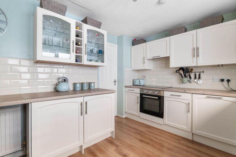 Additional property image - Devonish Close, Alcester, B49