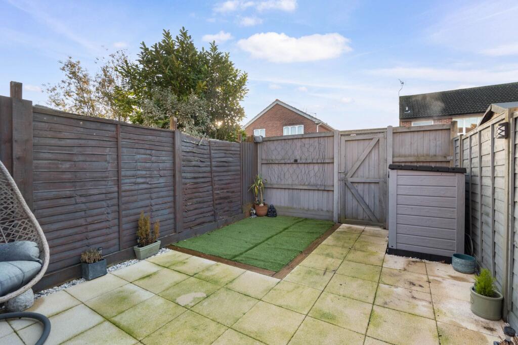 Additional property image - Devonish Close, Alcester, B49