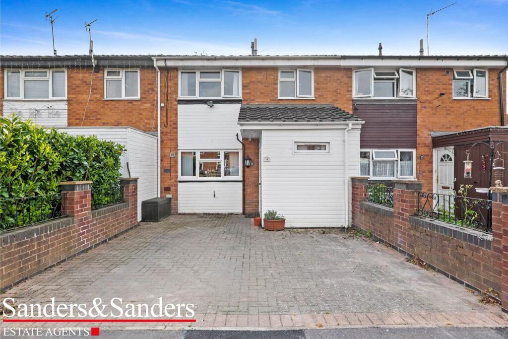 Main image of property: Kingley Avenue, Alcester, B49