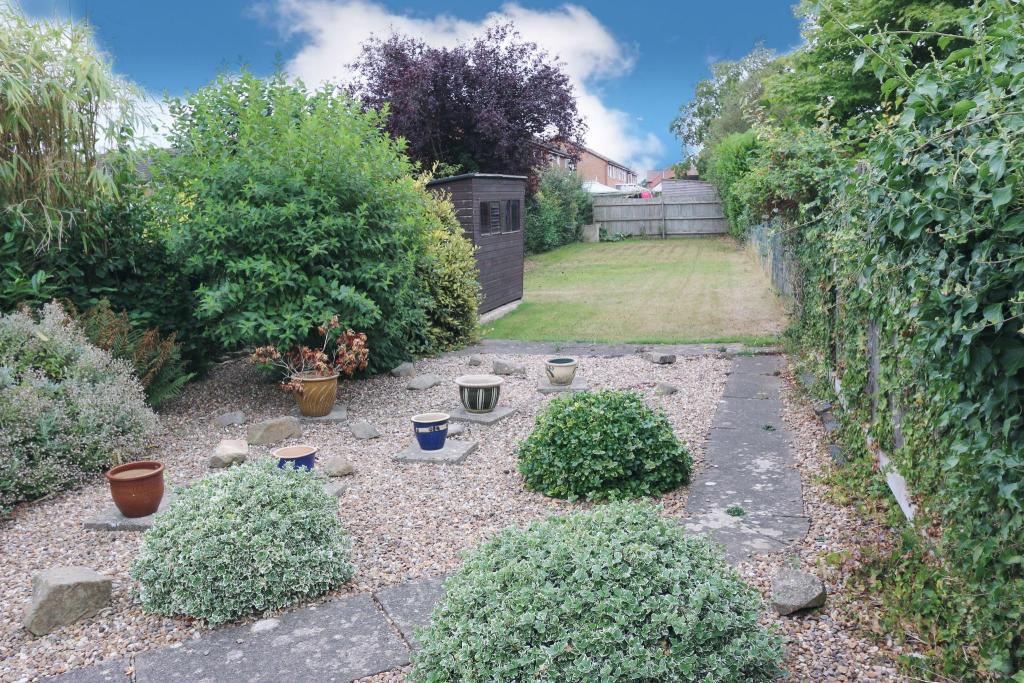 3 bedroom semidetached house for sale in Victoria Road, Bidfordon