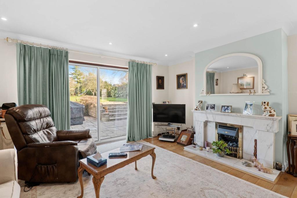 4 bedroom detached bungalow for sale in Oak Tree Lane, Cookhill, Alcester, B49