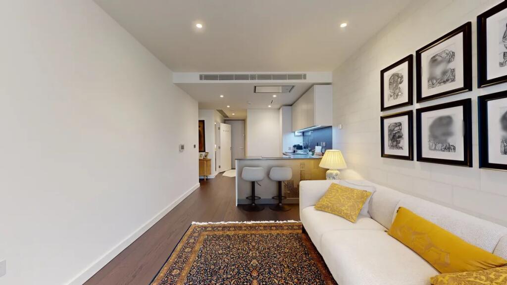 Main image of property: Nine Elms, London, SW2 1GQ