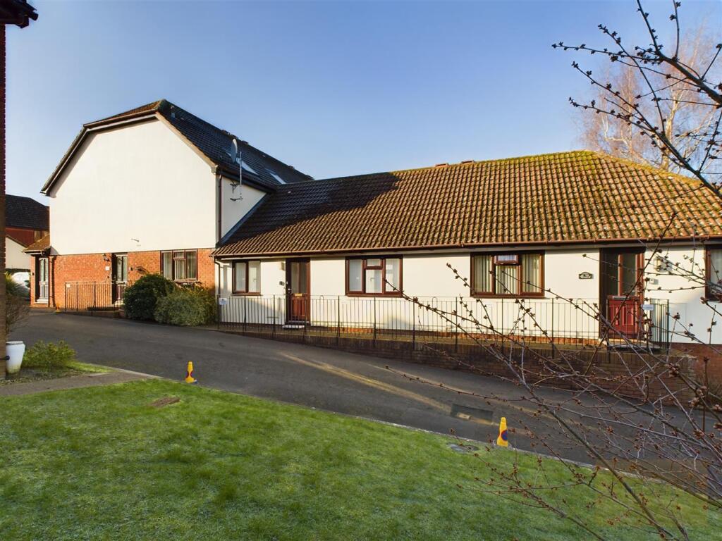 Main image of property: Church Road, Churchdown