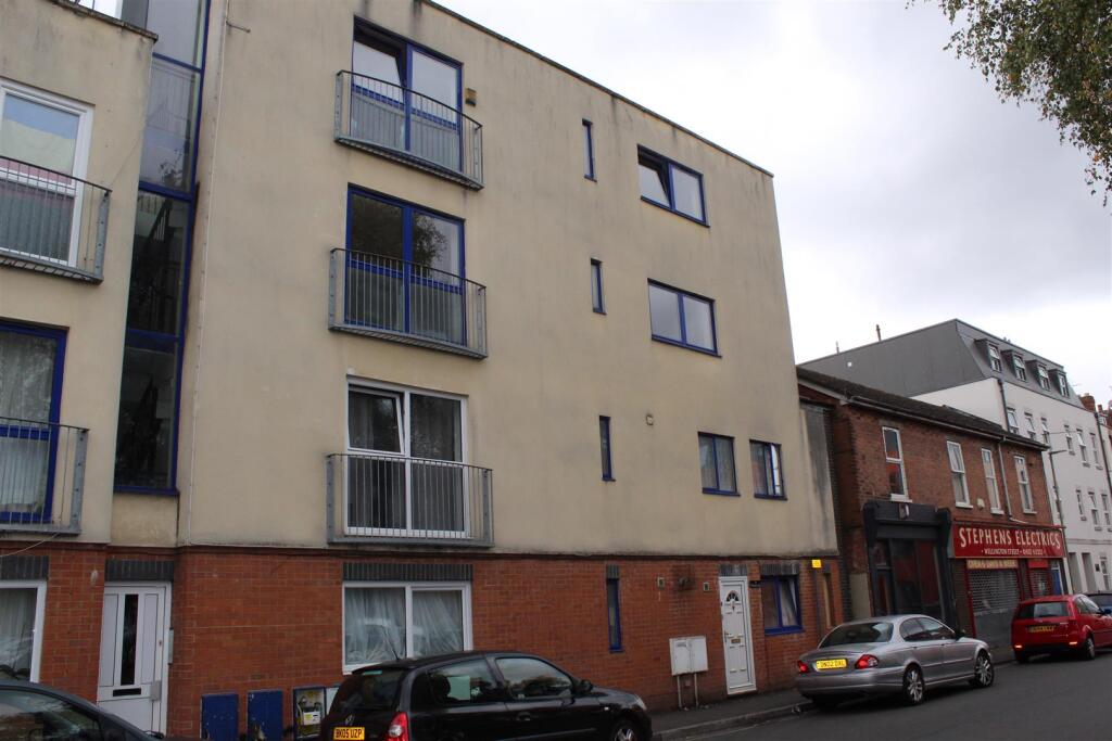 Main image of property: Wellington Street, Gloucester
