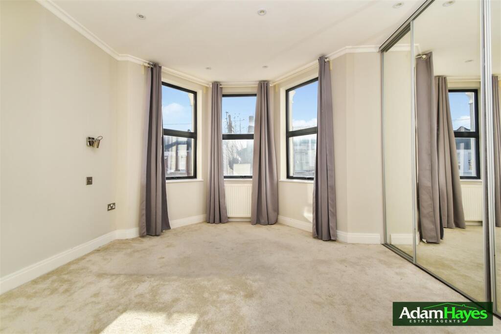 Main image of property: Churchfield Avenue, North Finchley, N12