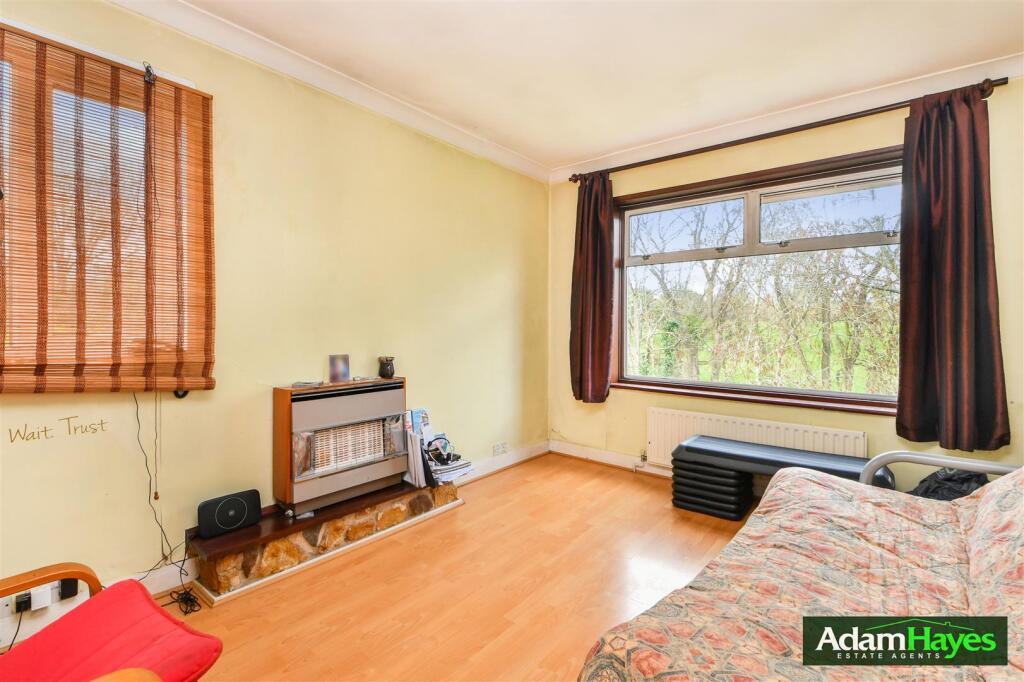 Main image of property: Finchley Park, North Finchley, N12
