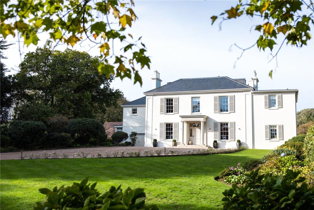 7 bedroom detached house for sale in La Grande Route De Rozel, St