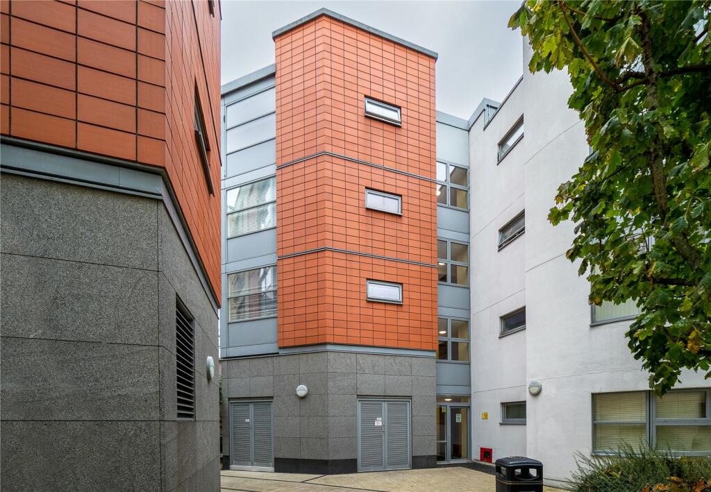 1 bedroom apartment for sale in Block 4 Spectrum, Gloucester Street, St