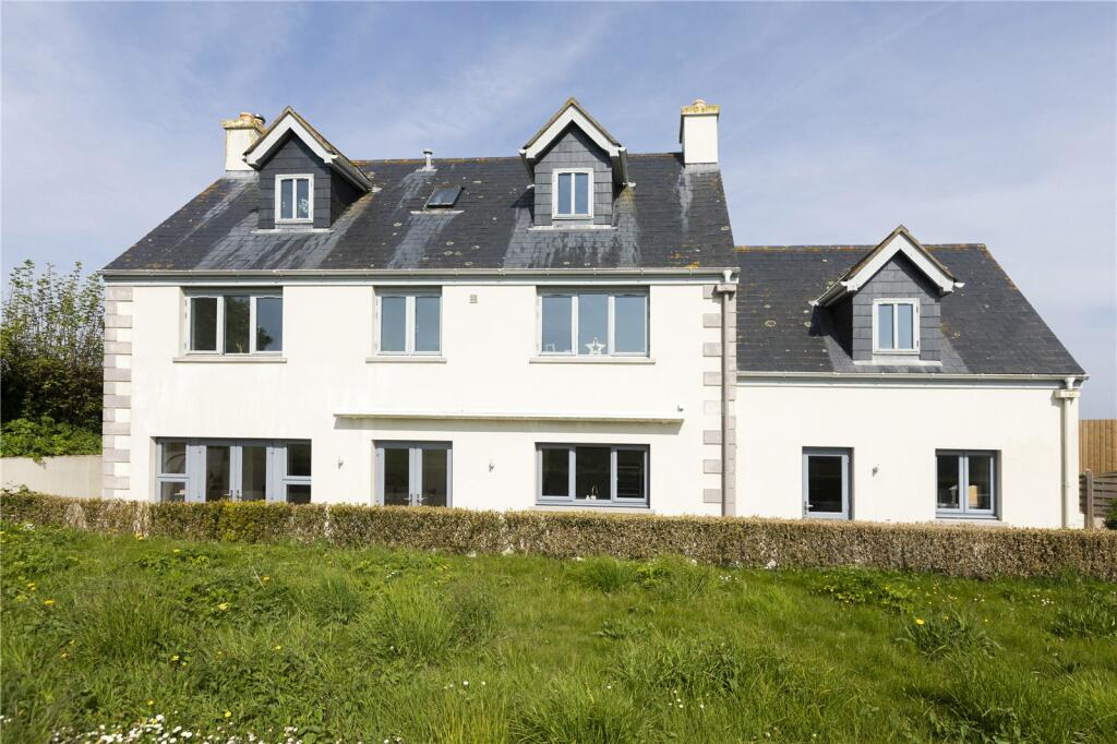 6 bedroom detached house for sale in La Rue Jutize, Grouville, Jersey