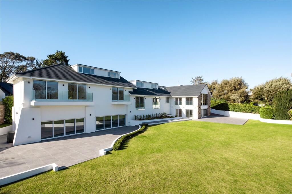 Main image of property: La Route Orange, St Brelade, JE3