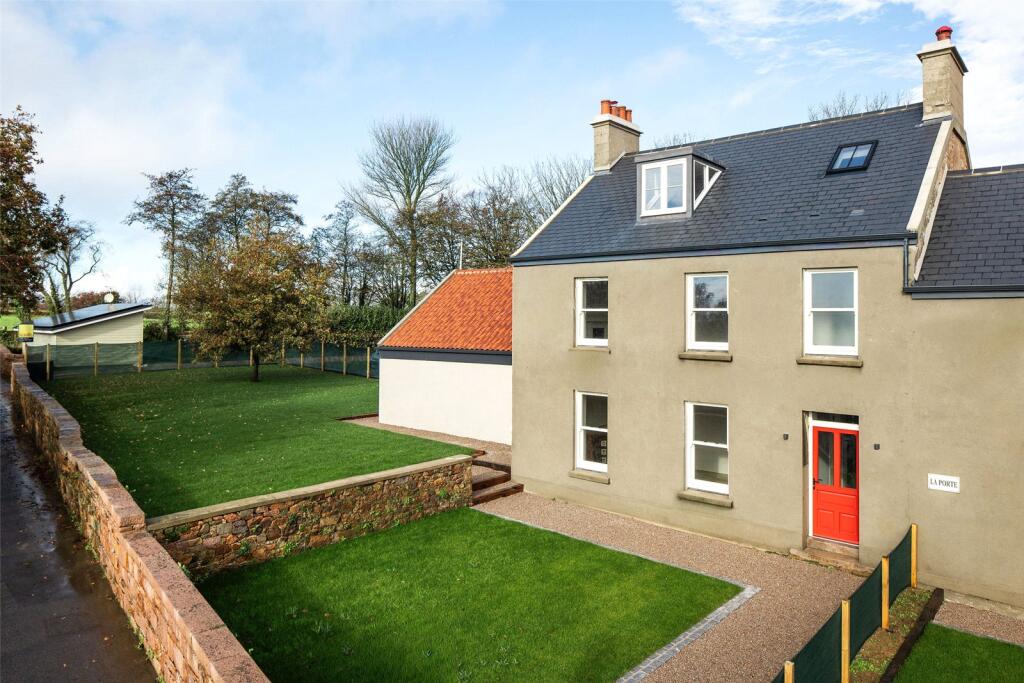 Main image of property: La Porte, La Rue Du Pont, St. Saviour, Jersey, JE2
