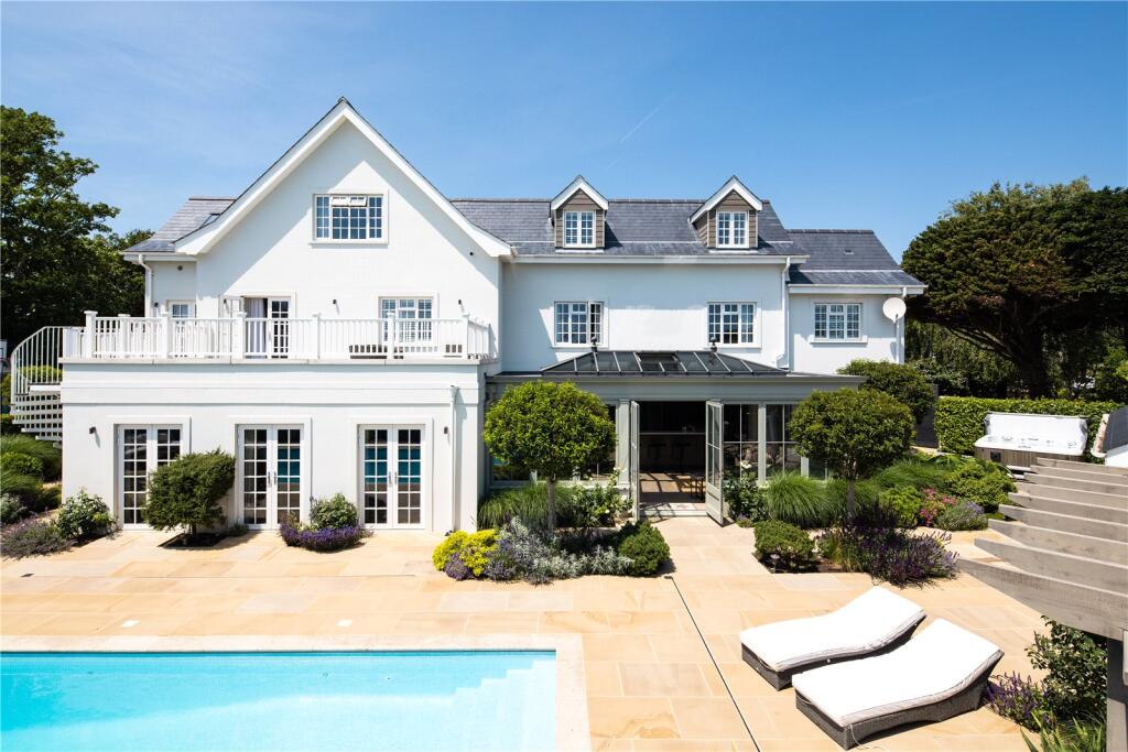 Main image of property: La Grande Route de La Cote, St Clement, Jersey, JE2