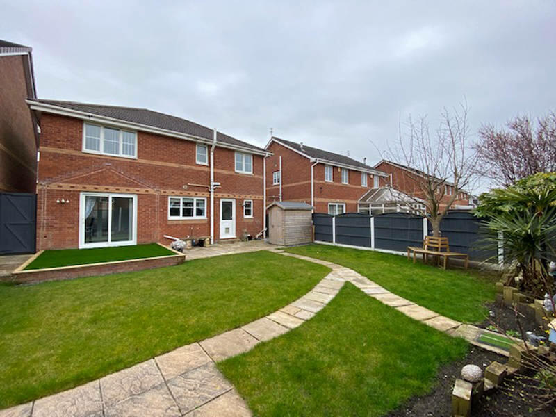 4 bedroom detached house for sale in Valentia Road Bispham Blackpool FY2 0RN, FY2