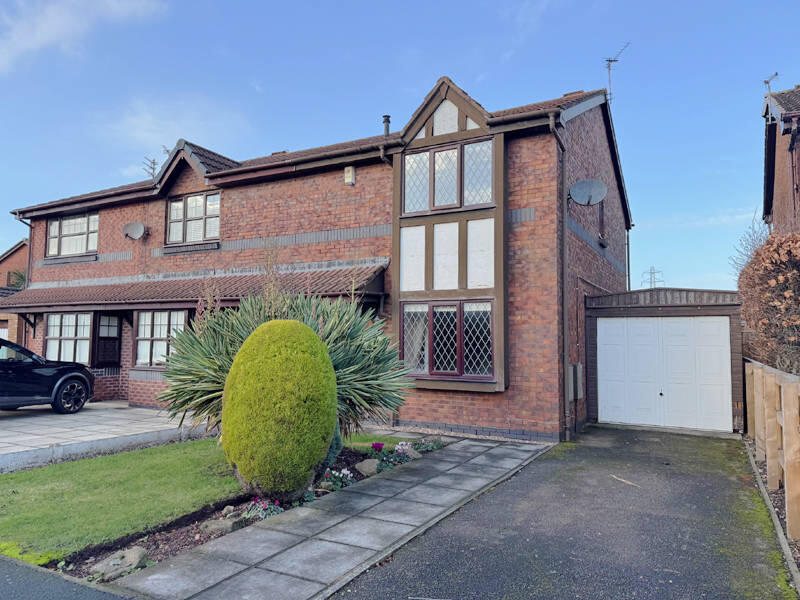 Main image of property: PHEASANT WOOD DRIVE - THORNTON CLEVELEYS - FY5 2AW
