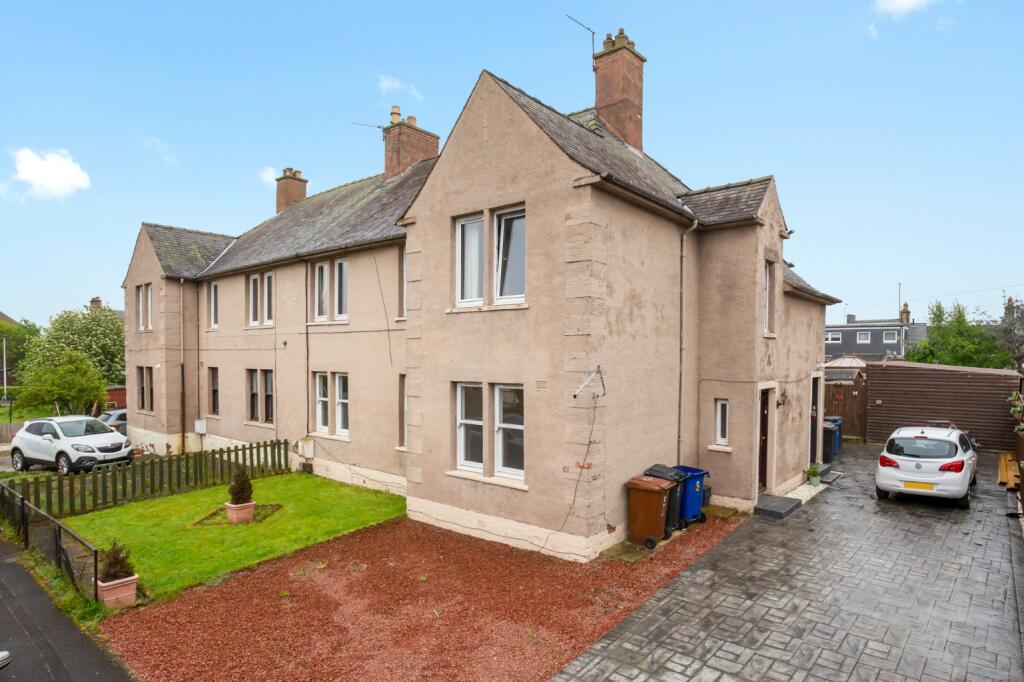 3 bedroom flat for sale in 5 Mckinlay Terrace, Loanhead, EH20 9JG, EH20