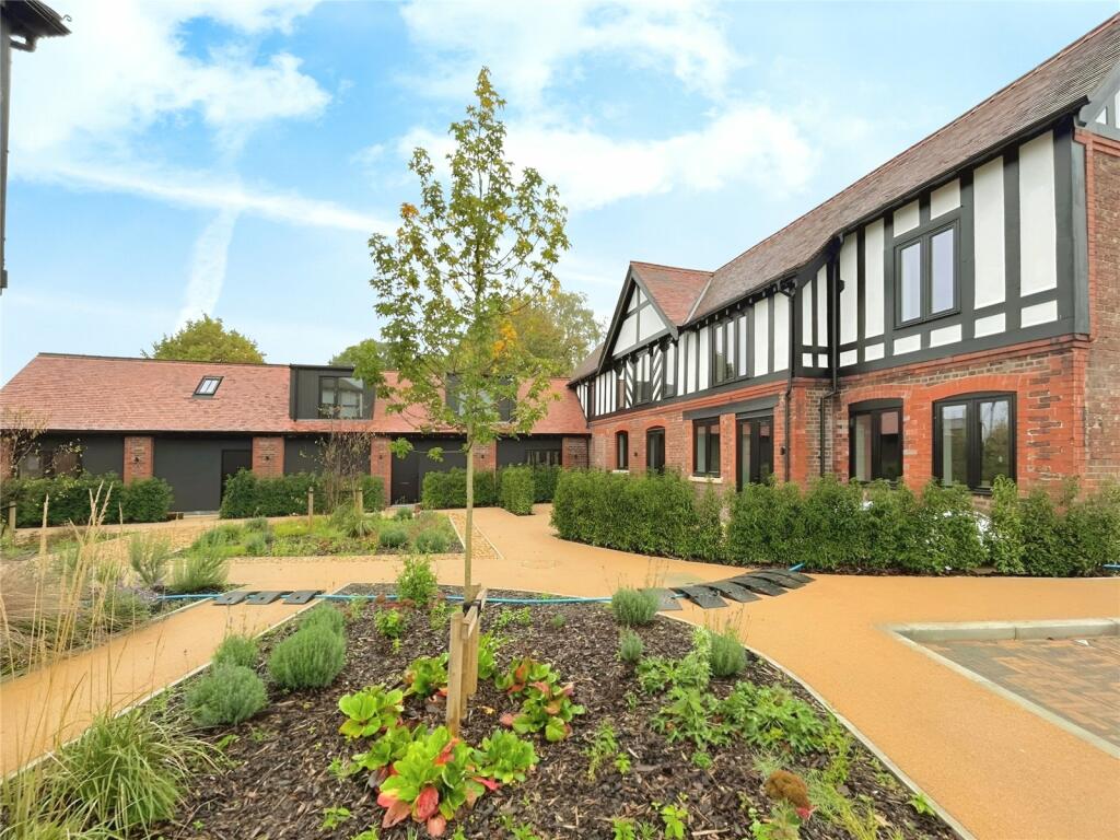 2 bedroom terraced house for sale in The Stamford Arms, Lymm Road, Little Bollington, Cheshire, WA14