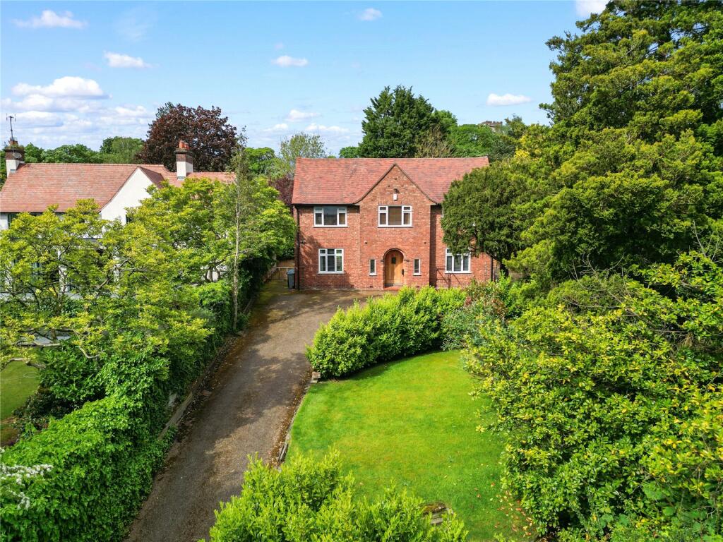 5 bedroom detached house for sale in Bow Green Road, Bowdon, Cheshire, WA14