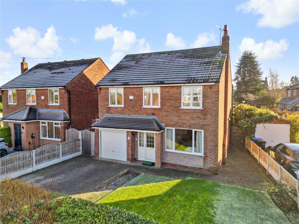 Main image of property: Bloomsbury Lane, Timperley, Altrincham, Greater Manchester, WA15