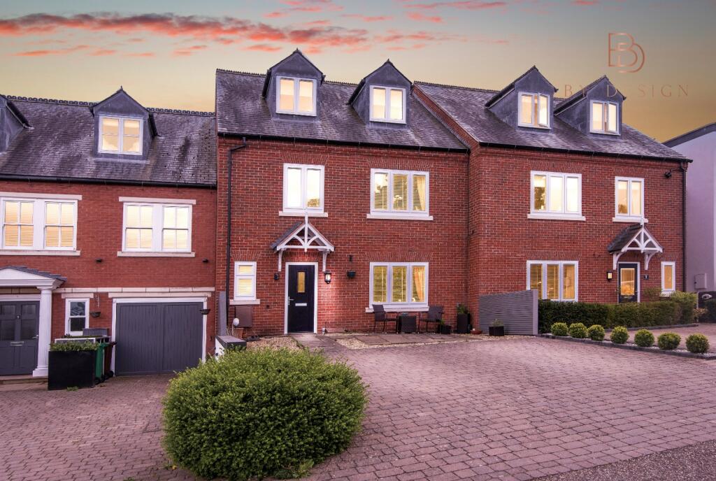 Main image of property: Clifton Hall Drive, Clifton Village, Nottingham, Nottinghamshire, NG11