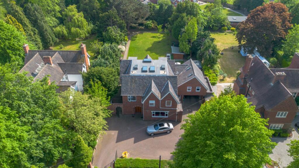 Main image of property: Knighton Grange Road, Oadby, LE2