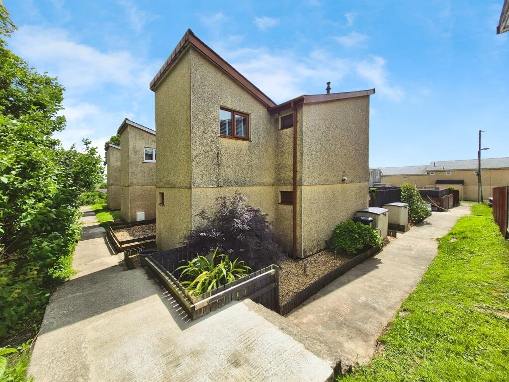 Main image of property: Pen-Y-Grug, Rassau, Ebbw Vale