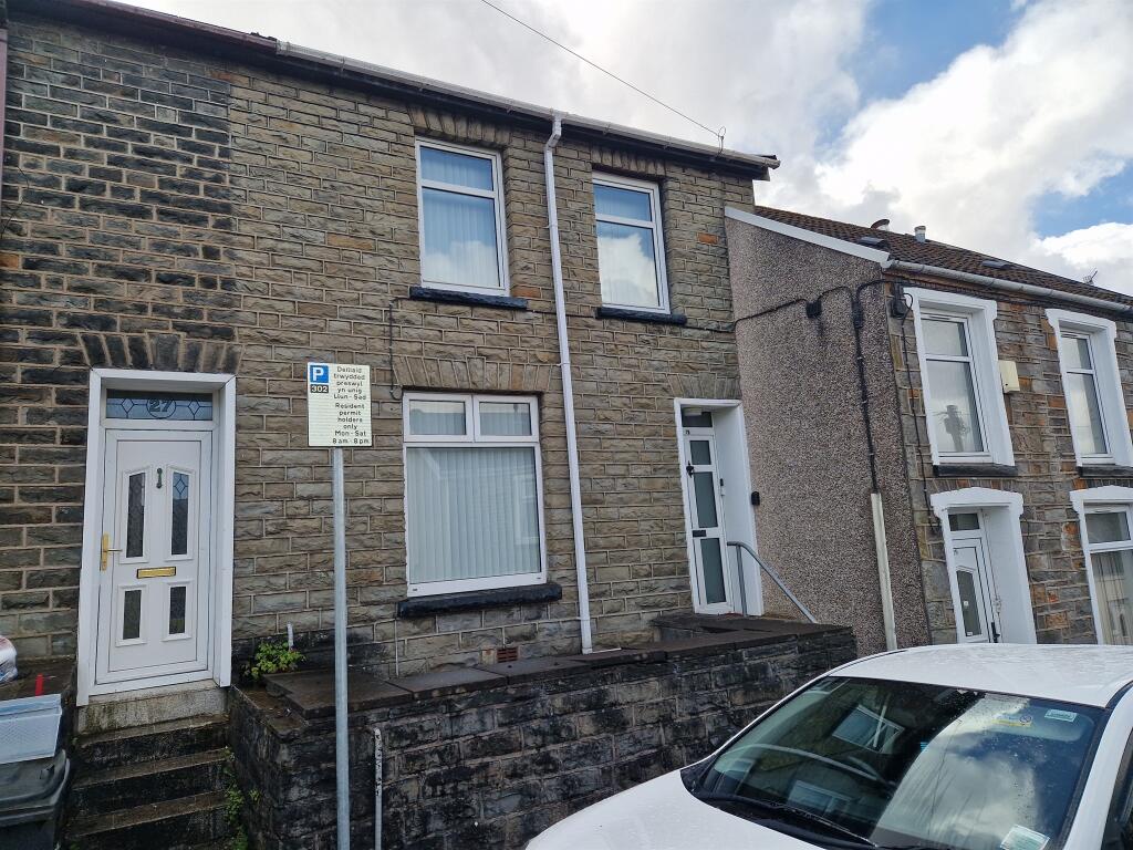 2 bedroom terraced house for sale in Jenkin Street, Aberdare, CF44