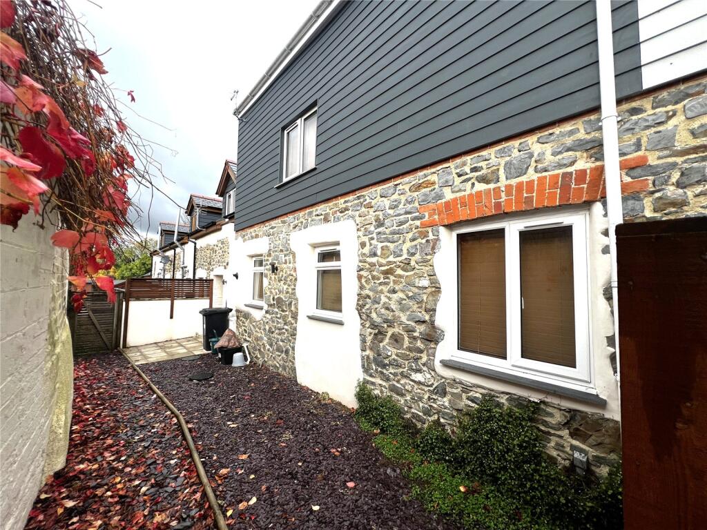 Main image of property: South Street, South Molton, Devon, EX36